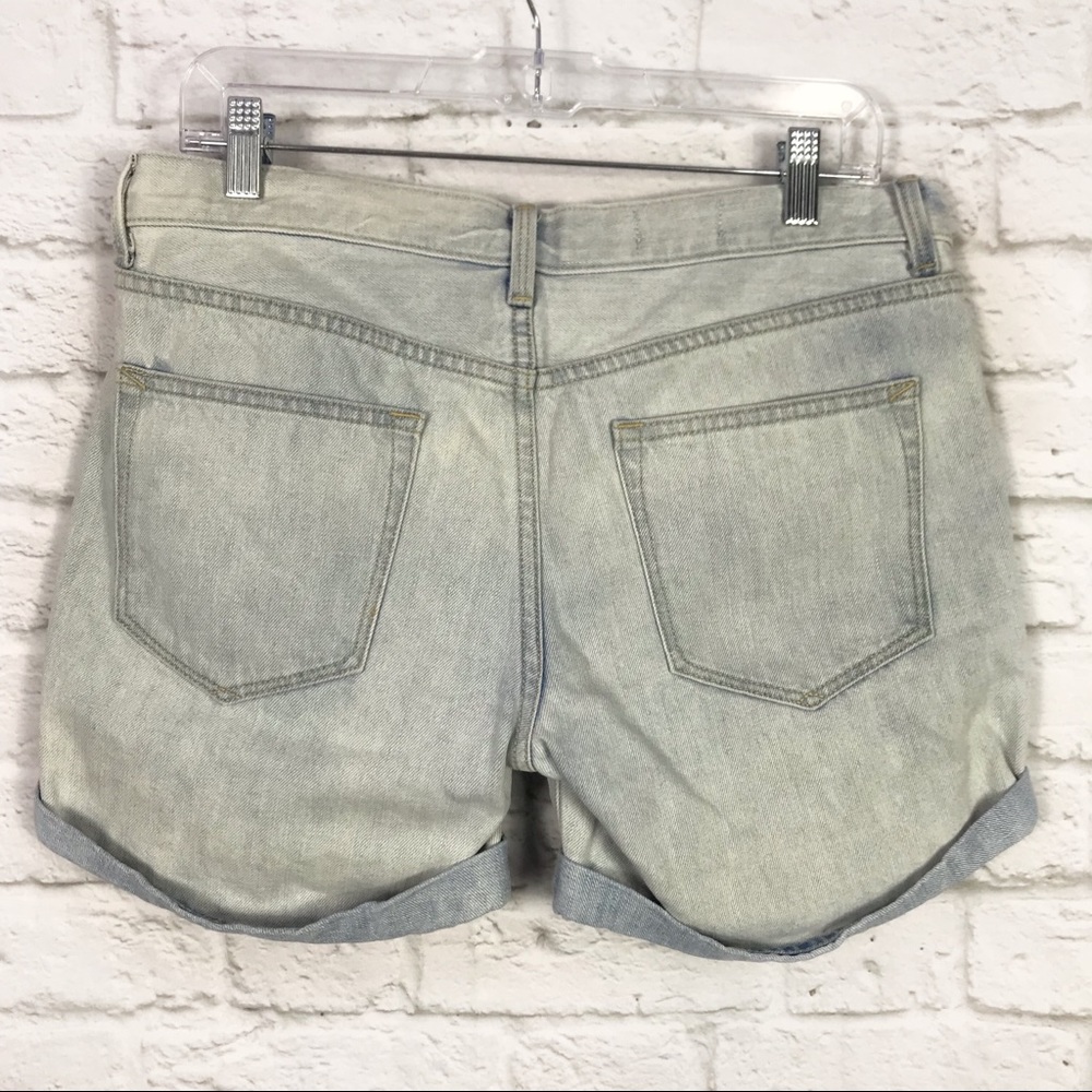 GAP Sexy Boyfriend Light Wash Rolled Hem Shorts 27 - Picture 4 of 7